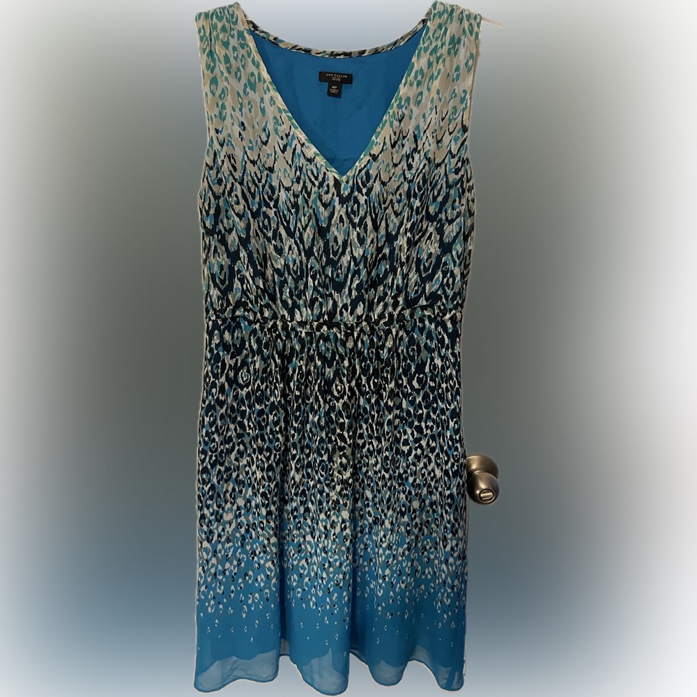 Ann Taylor Petite 8P Blue Leopard Ombre Sleeveless V-Neck Dress Lined